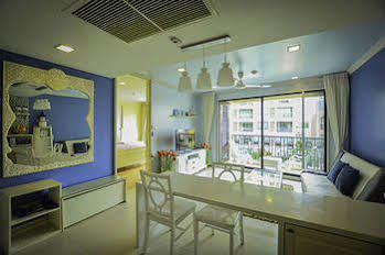 Marrakesh Hua Hin Resort Condo Exterior photo